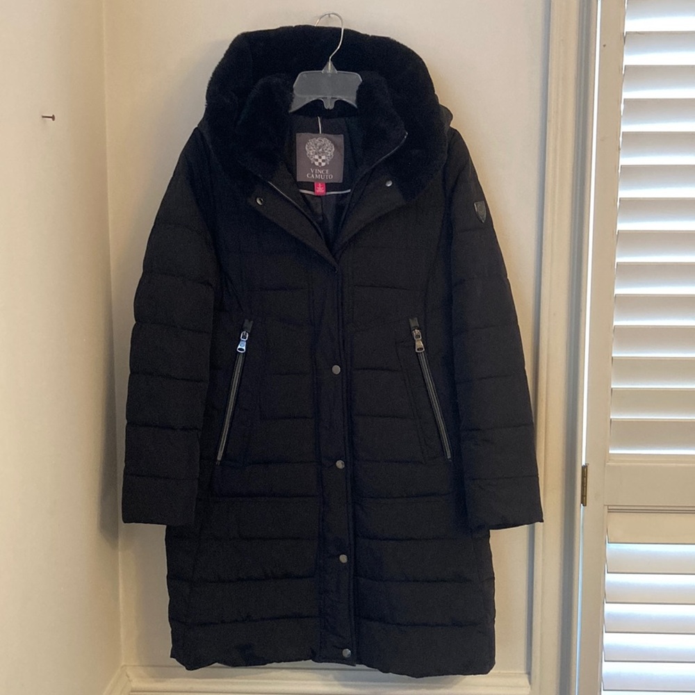 Vince Camuto Size Small Black Hooded Puffer Coat with Big Black Faux Fur Collar